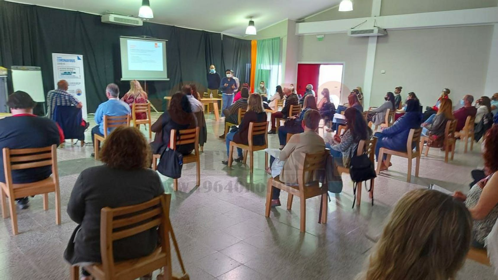 Las clases comenzarán el 1 de marzo con el 50 de los alumnos en Tierra