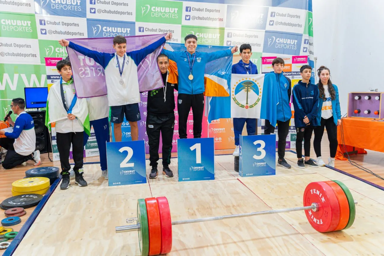 photo_5159403677516147549_y