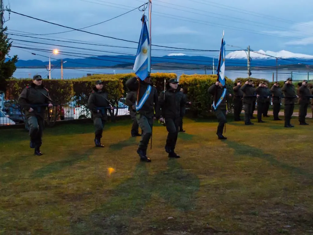 Acto 25 de Mayo Ushuaia (2)