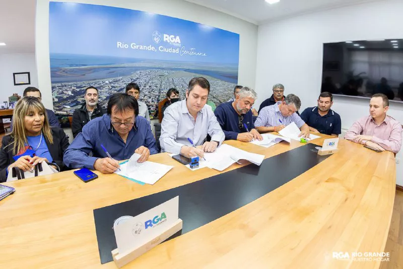 Martín Perez Gremios1