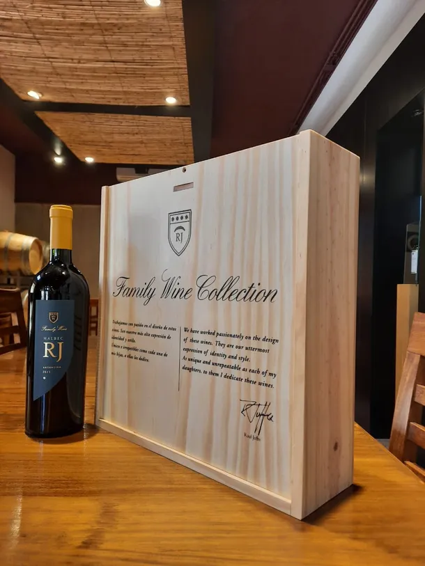 rj-vinedos-rj-malbec-caja