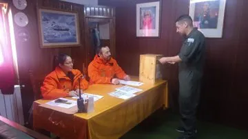 Elecciones Antártida