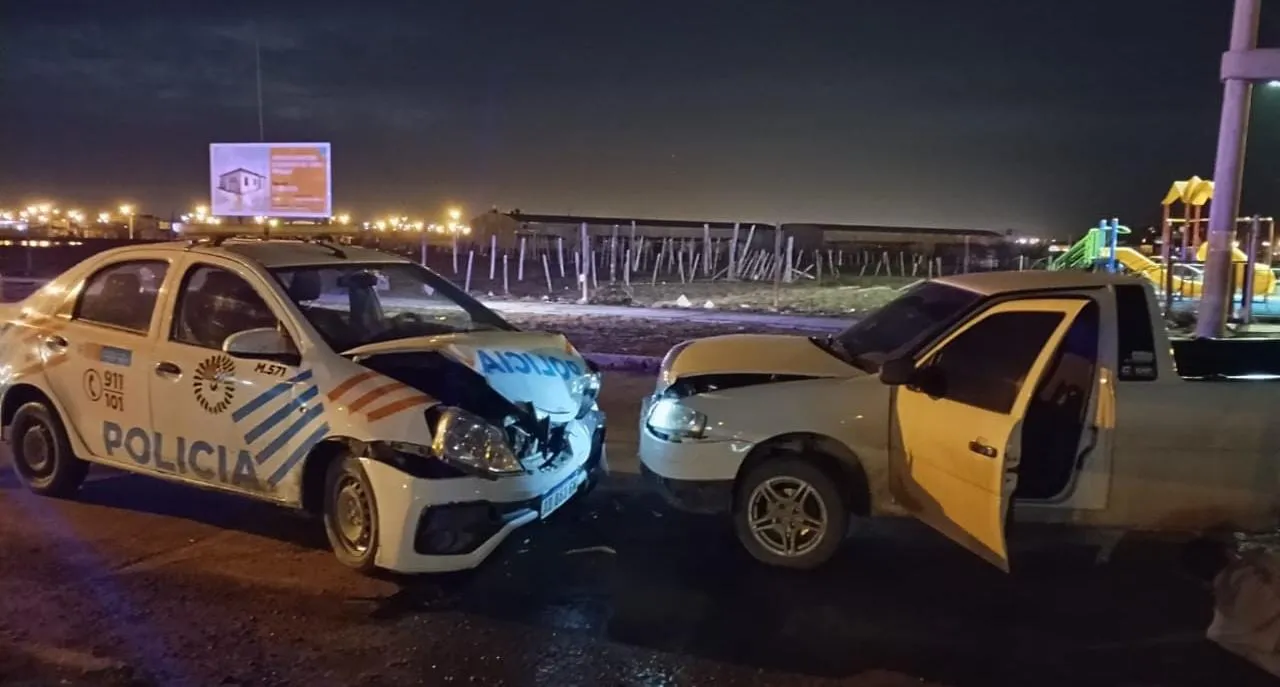 choque a móvil policial