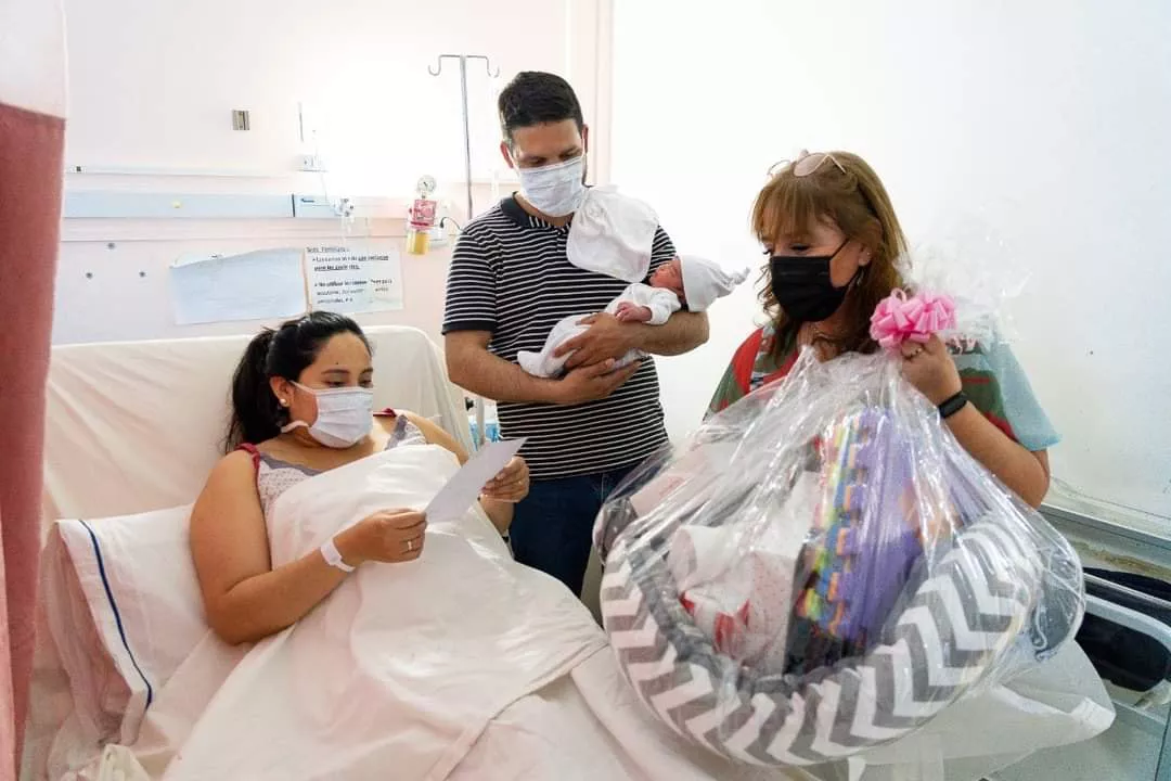 Primer nacimiento