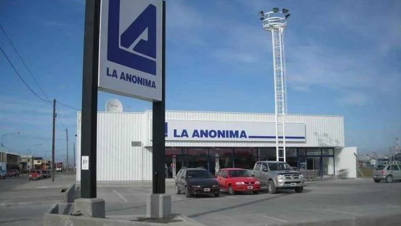 la_anonima intevu
