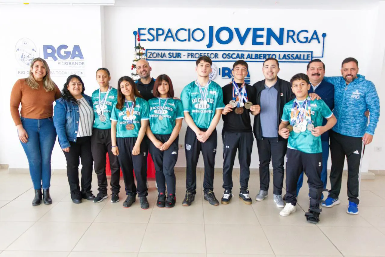 Reconocimiento equipo local de lucha- Municipio de RG