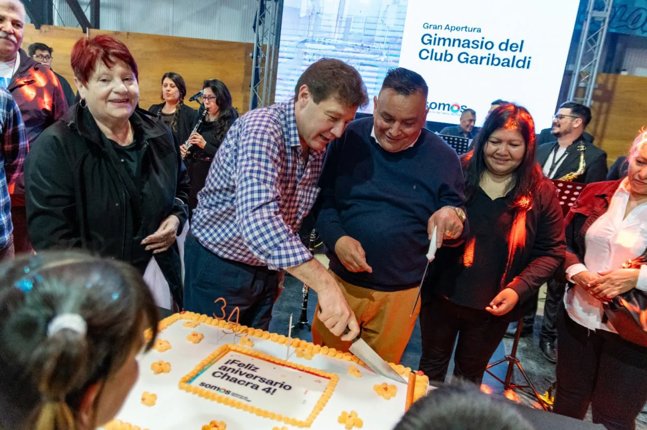 Melella aniversario Garibaldi