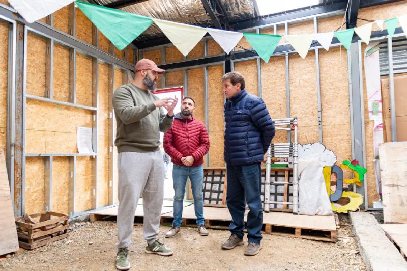 Gustavo Melella visita al Club Andino Río Grande