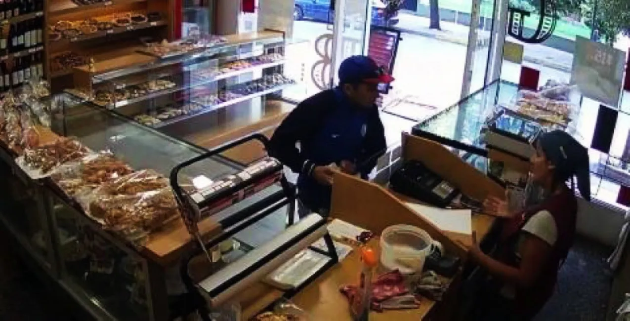 ex-trabajador-de-panaderia-de-ushuaia-intento-robarla_st0f