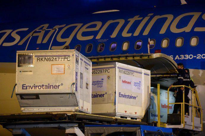 aerolineas-argentinas-vacunas-sinopharm (1)