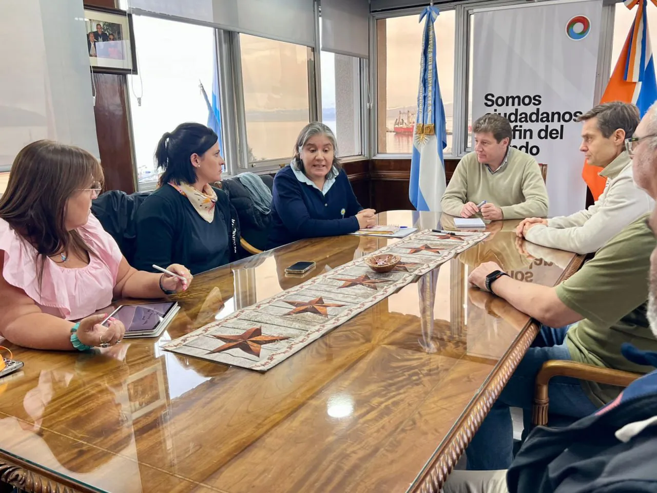 Gobierno- CAAD