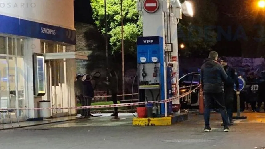 Ataque Rosario estación de servicio