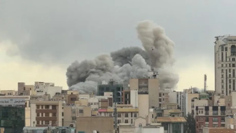 Embajada de Estados Unidos Raid