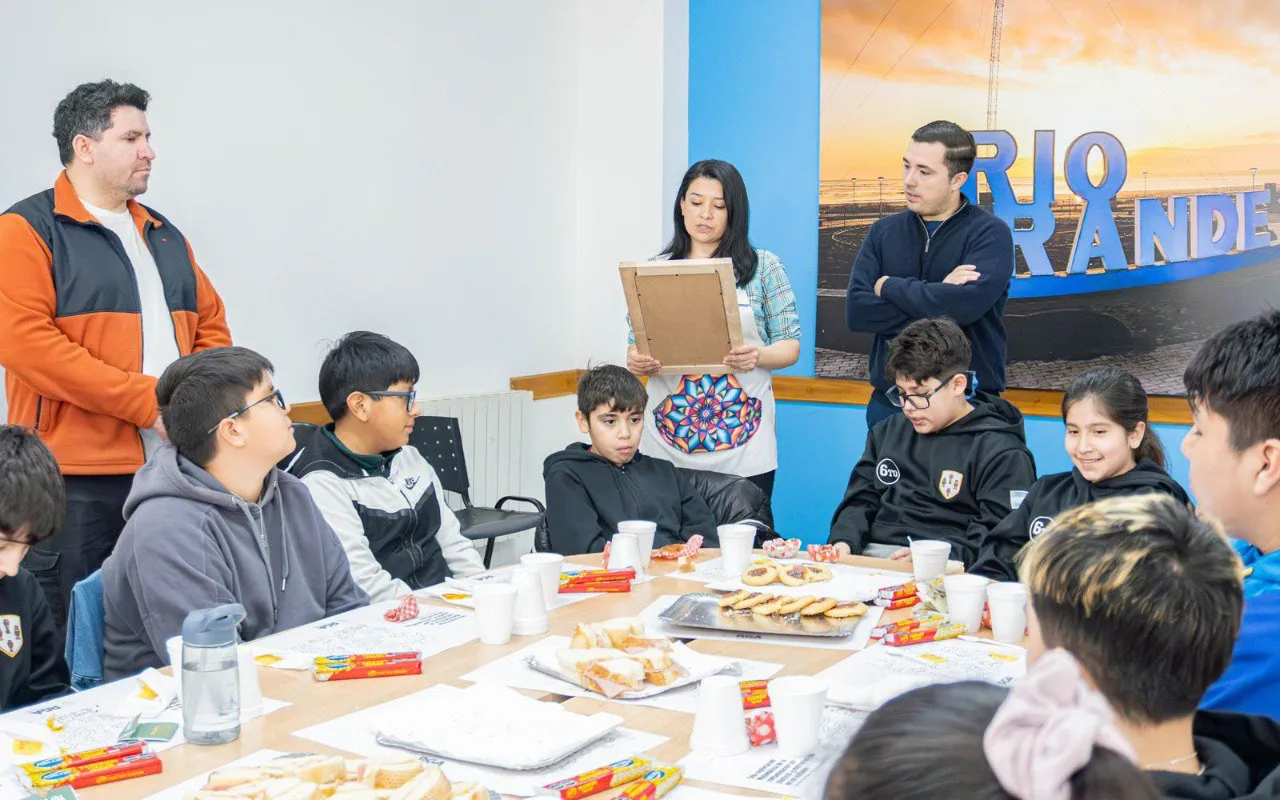 PROYECTO DE LA ESCUELA N°23 SOBRE CONTAMINACIÓN POR MICROPLÁSTICOS
