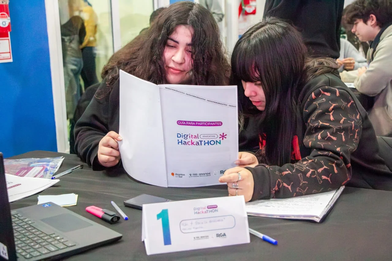  Digital Hackathon