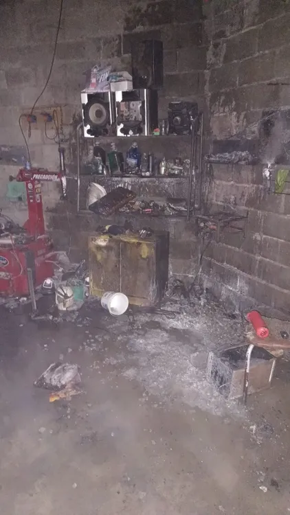 Incendio en lavadero USH