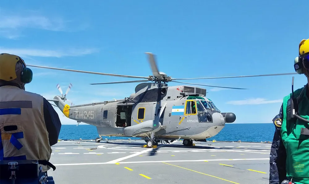 Campaña Antártica 2025/26- Grupo Aeronaval Embarcado
