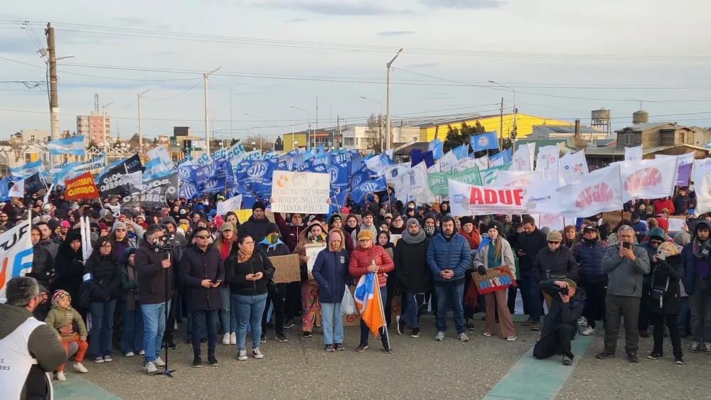 Marcha Universitaria Río Grande