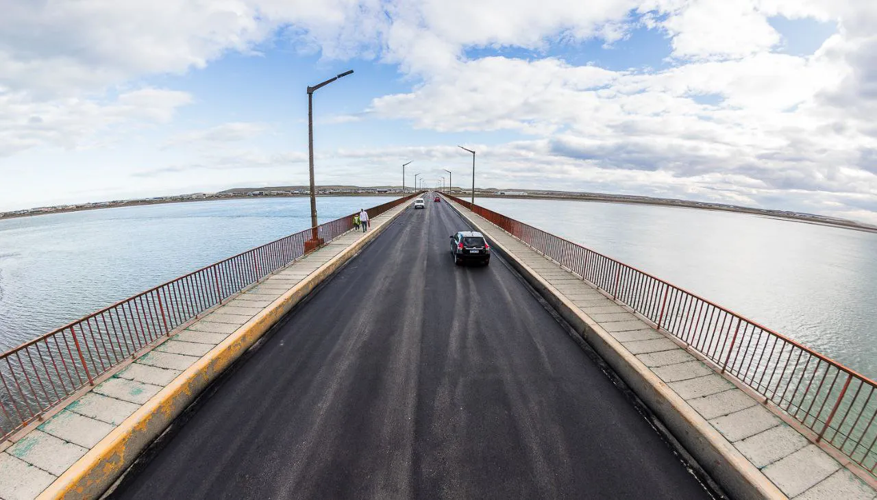 Puente General Mosconi