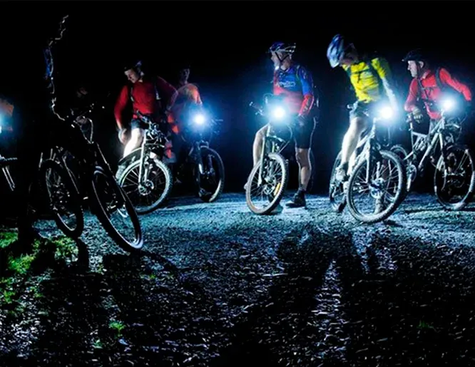 Ciclismo nocturno