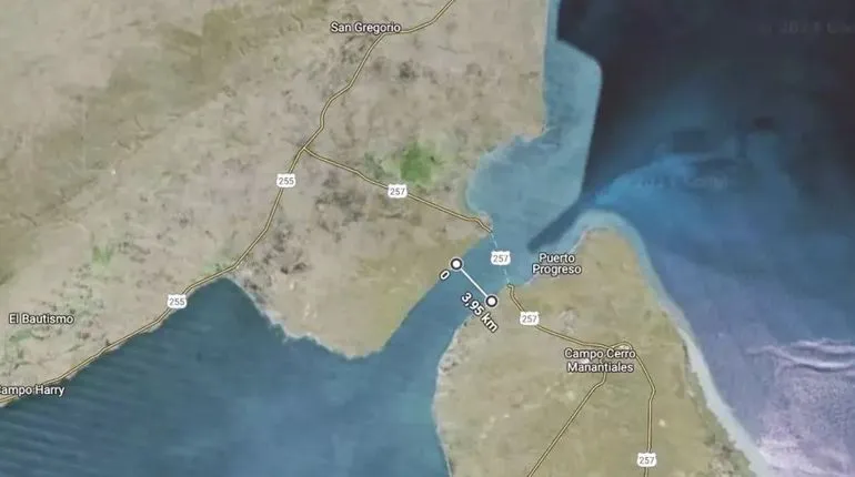 El lugar donde los chilenos quieren hacer el túnel entre el continente y Tierra del Fuego.