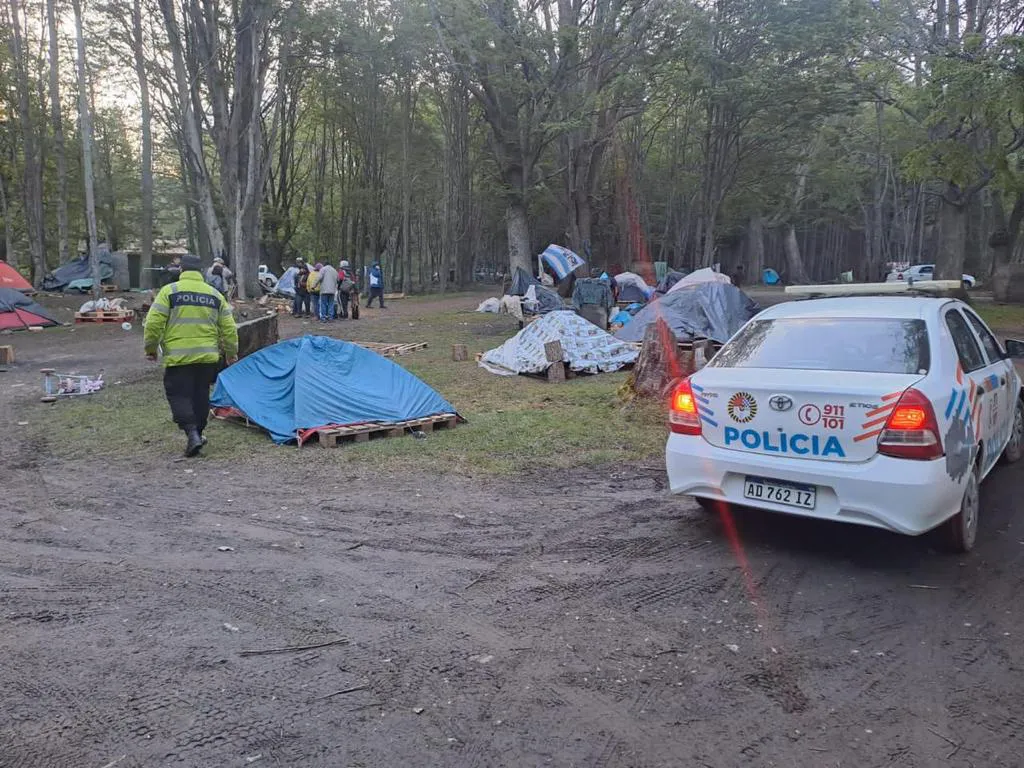 Pelea Camping Andorra La Renga