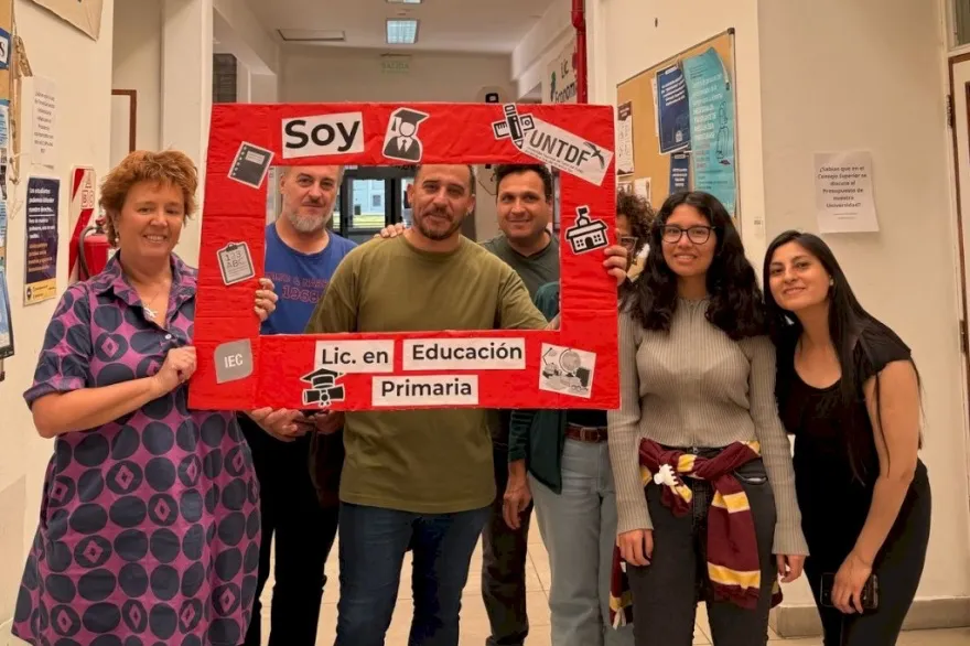 licenciado educación primaria untdf 