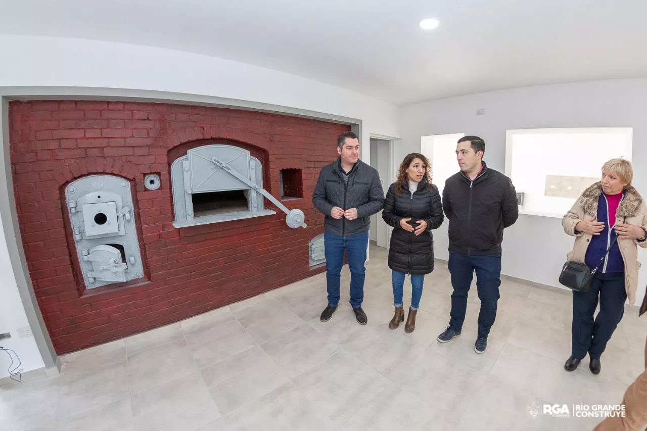 Perez recorrida panadería CAP