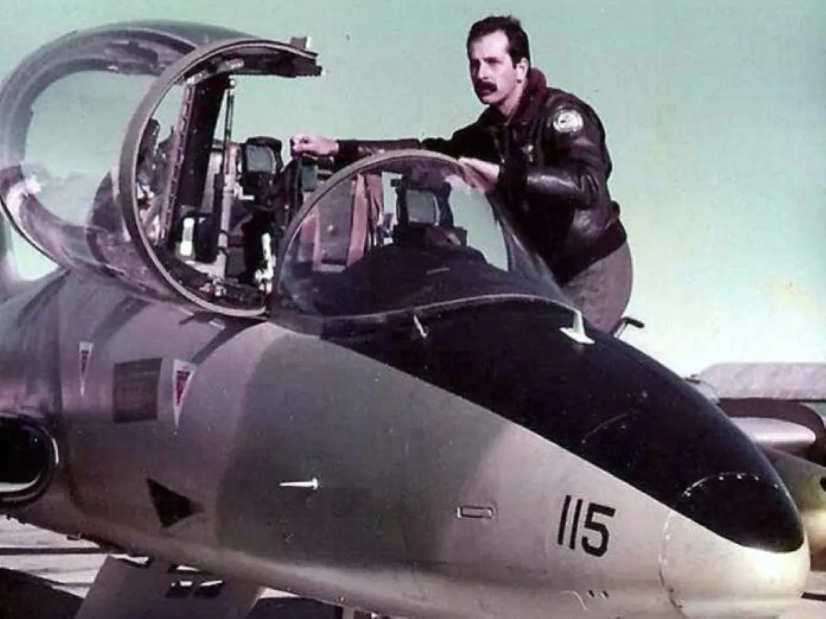 Owen, avión repatriado Malvinas