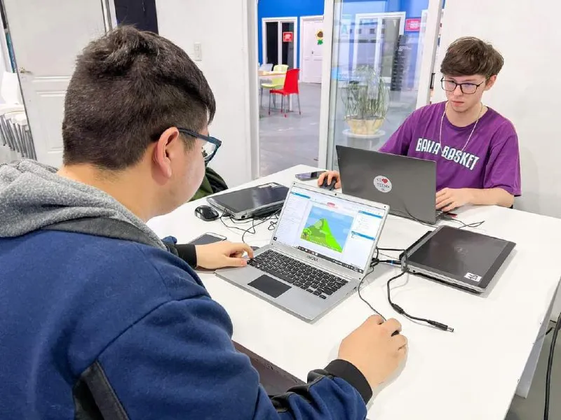 talleres espacio tecnologico