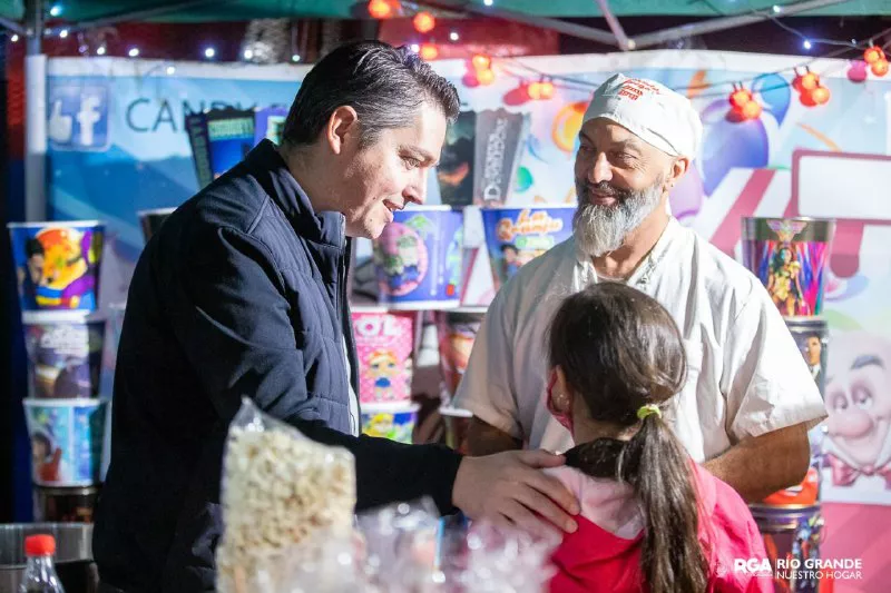 Martín Perez Mercado Navideño