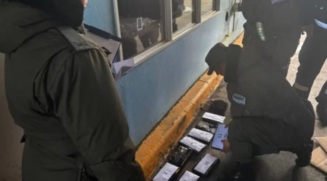 Paso San Sebastián- Cocaina