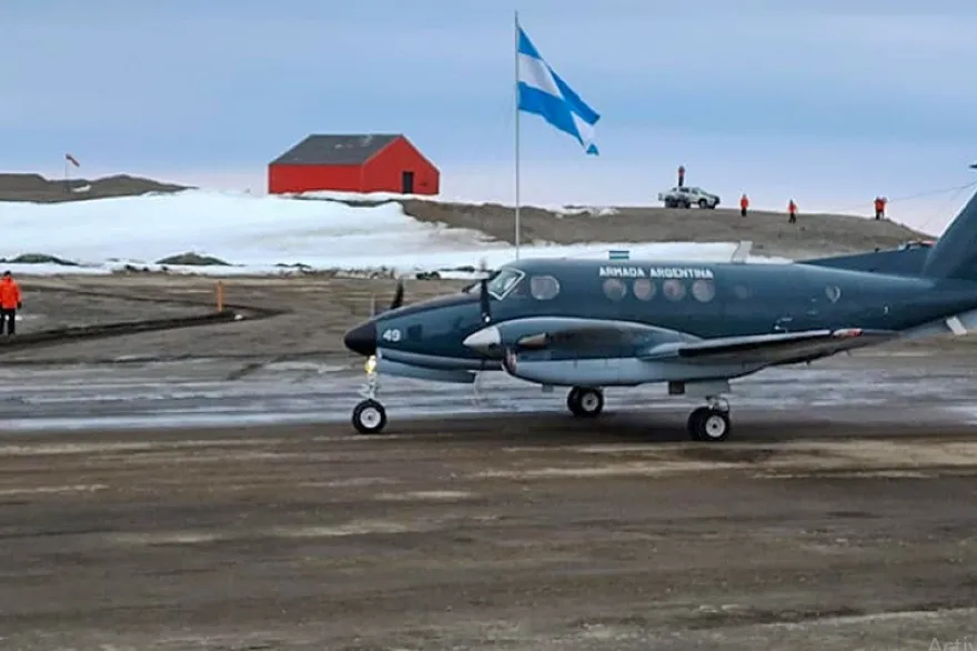 Un TC-12B Hurón de la Escuadrilla Aeronaval de Vigilancia Marítima