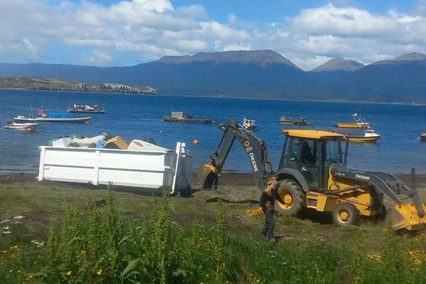 Tareas de embellecimiento- Puerto ALmanza