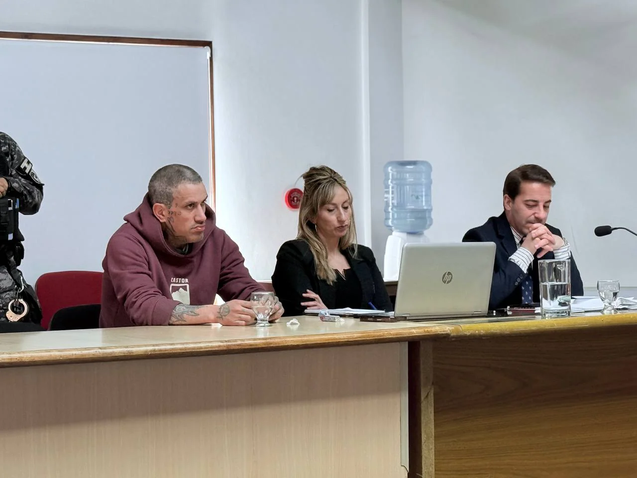 Juicio amenaza octubre 2026