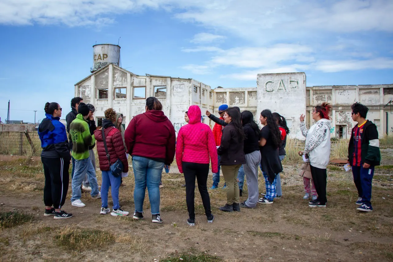 Jugate con Juventudes