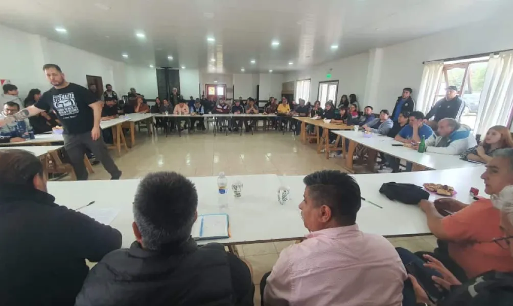 Reunión gremios Tolhuin