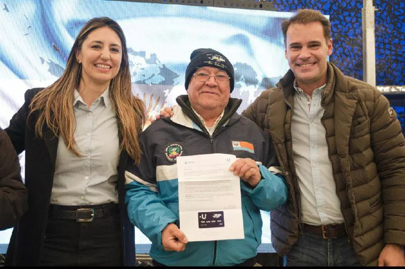 Tarjeta +U veteranos