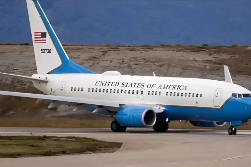 Avión Militar EEUU en Ushuaia