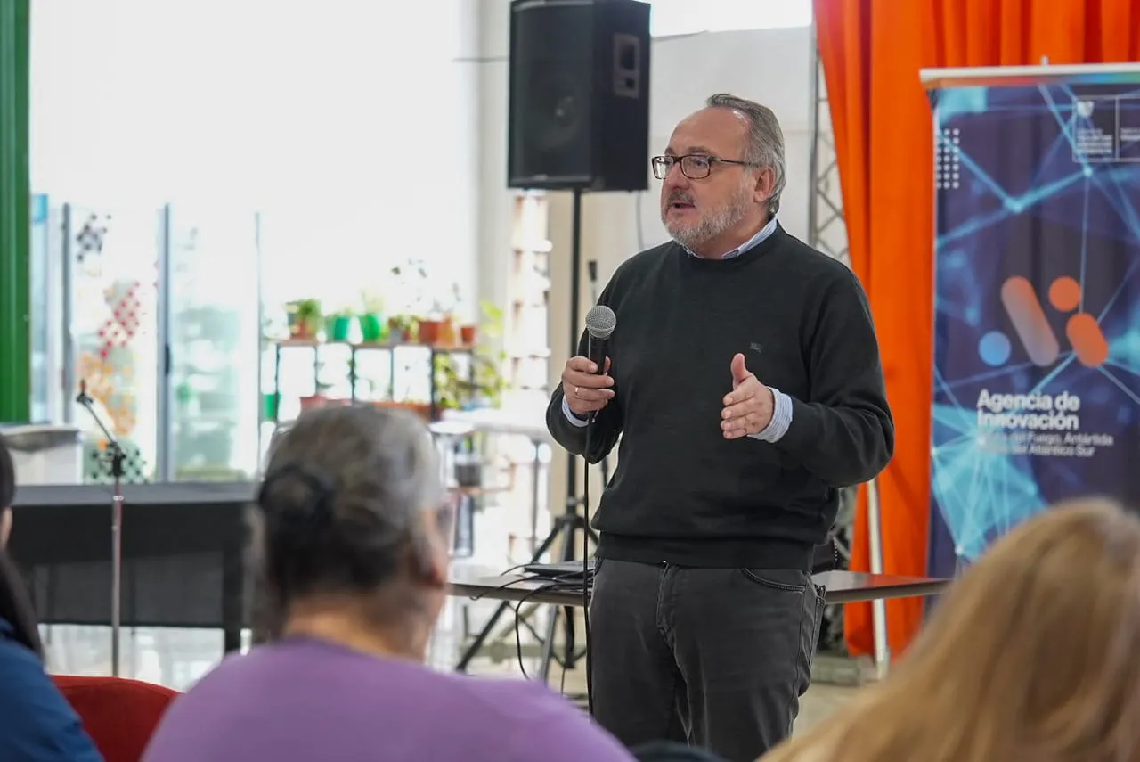 director de la UNIR de España