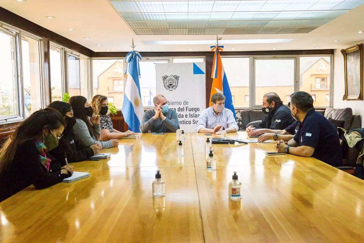 Melella reunión trabajadores Digital