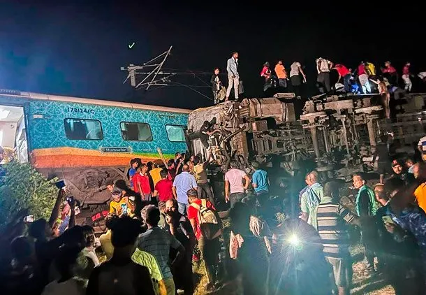 accidente-tren-india-02jpeg