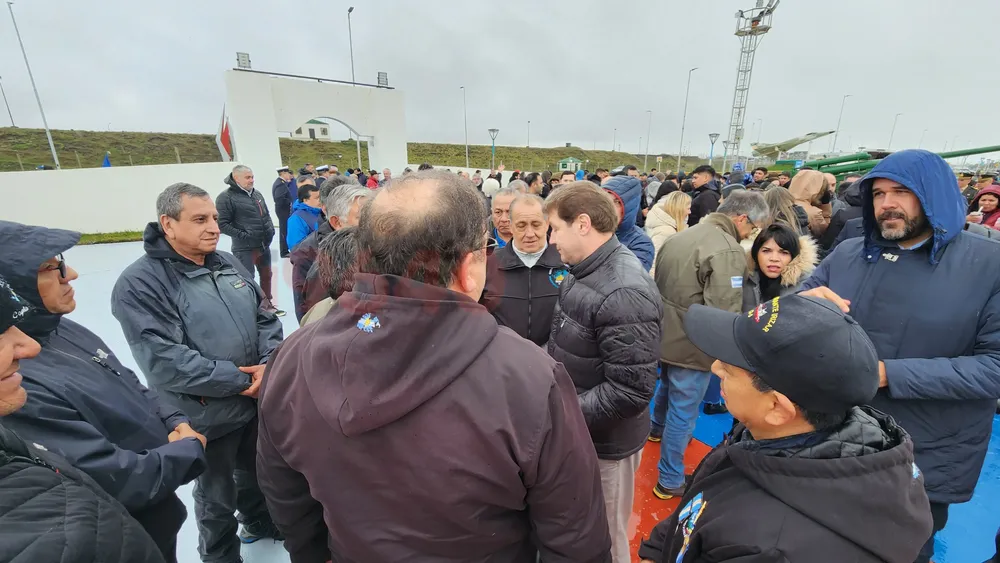 Melella con Veteranos de Malvinas