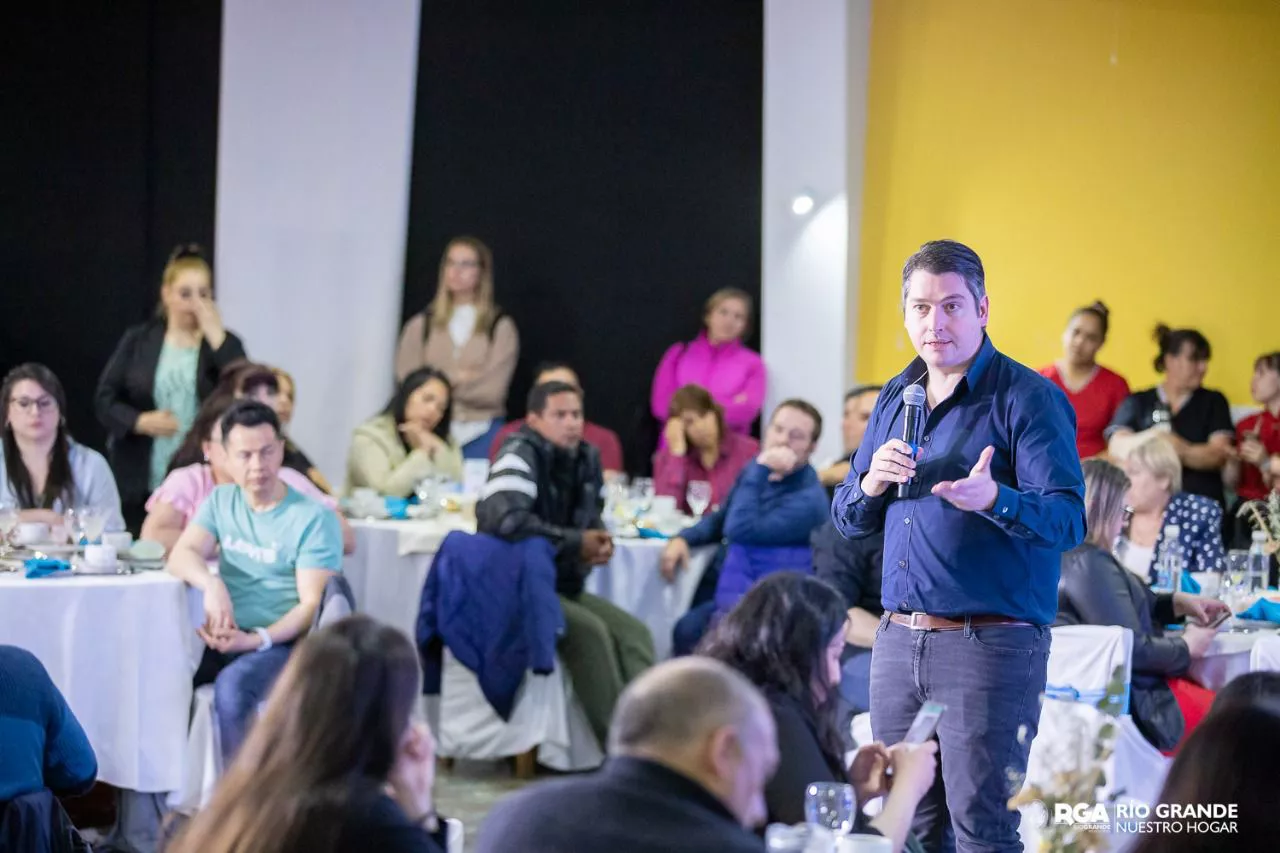 Martín Perez Referente Barriales