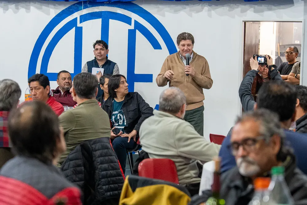 Melella taxistas remiseros