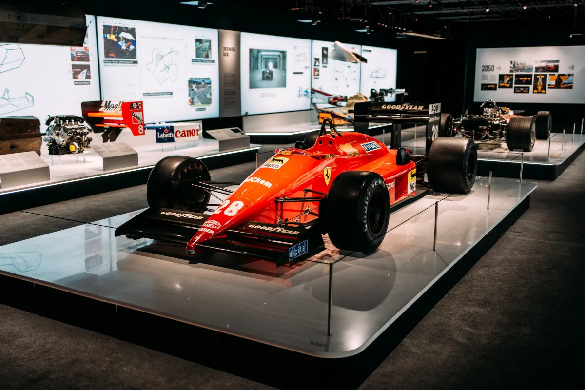 F1 Exibición