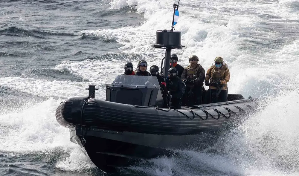 Adiestramiento naval en TDF