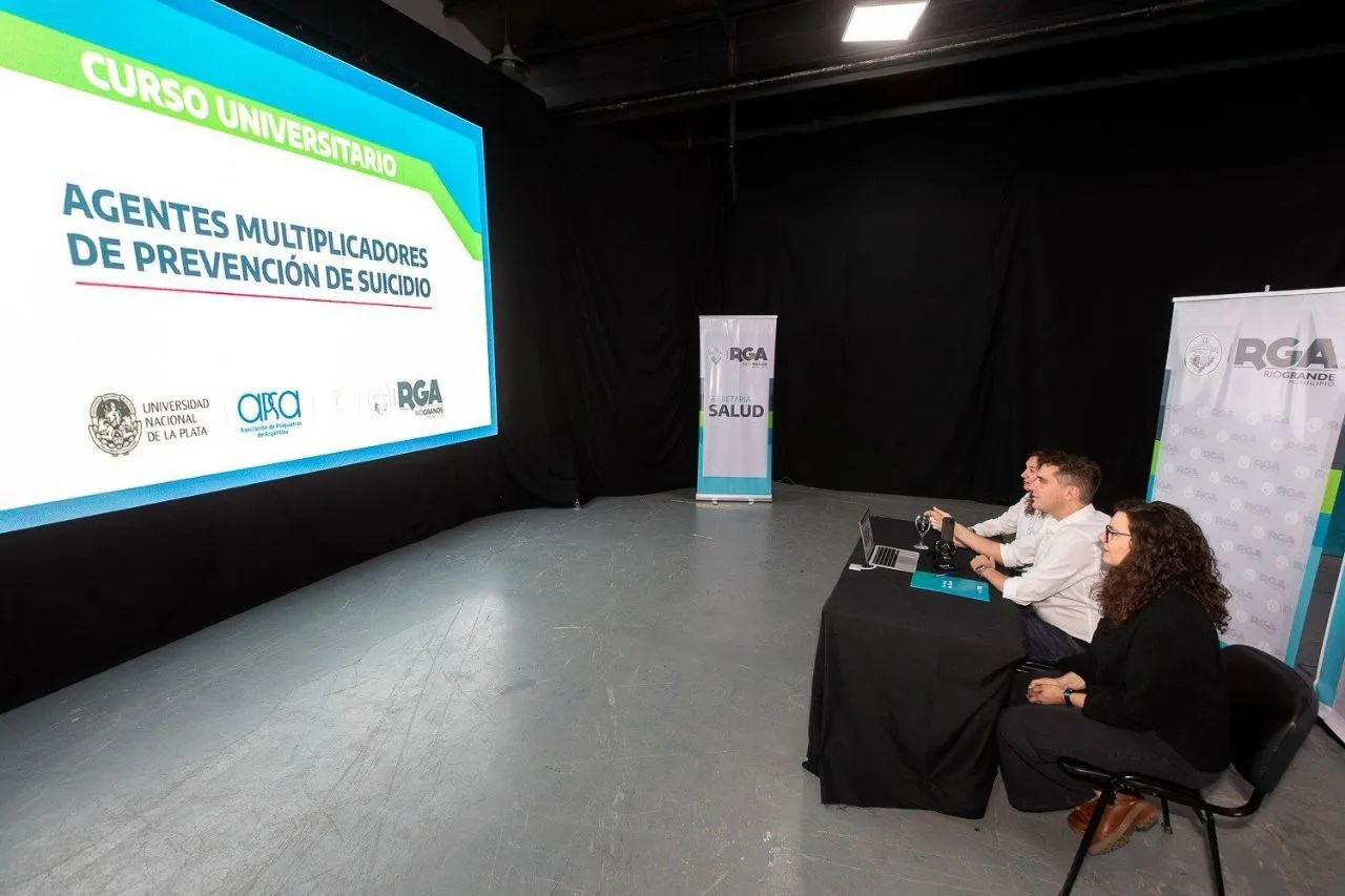 Curso Universitario Anual de Formación de Agentes Multiplicadores