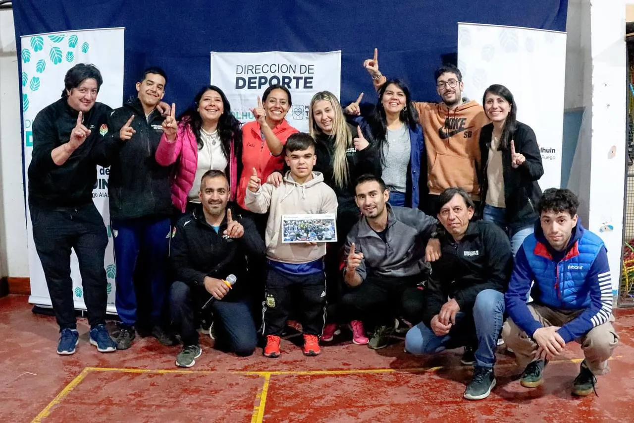 Nazareno Oliva Tolhuin