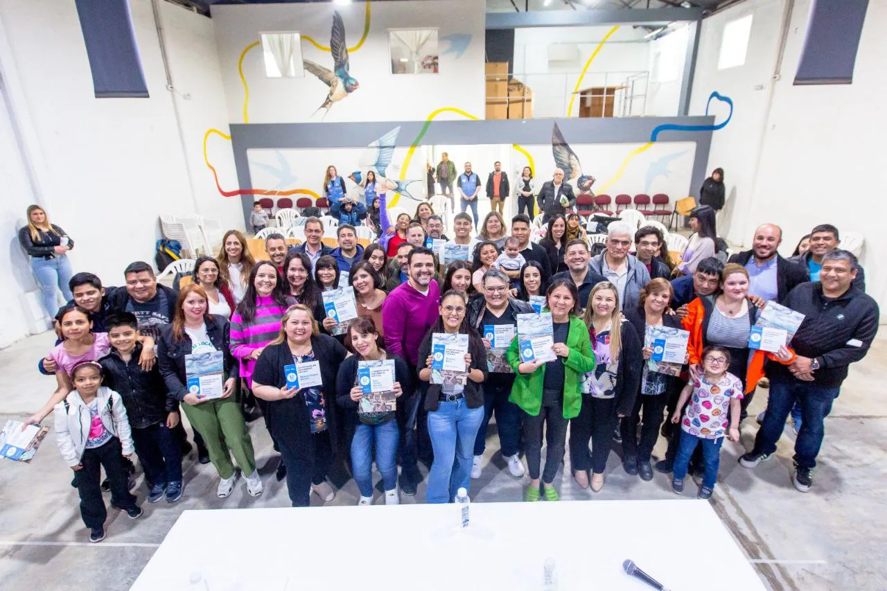 Vuoto terrenos a Cooperativa de Enfermeros Ushuaia